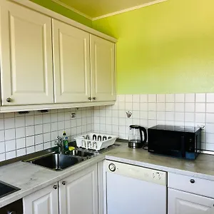 Doppelhaushaelfte Nahe Flughafen Hamburg Apartment Norderstedt
