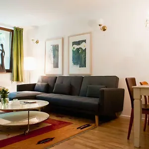 https://beautiful-park-apartment-for-4-guests.find-berlin-hotels.com