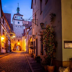 2* Hotel Gaestehaus Am Weissen Turm